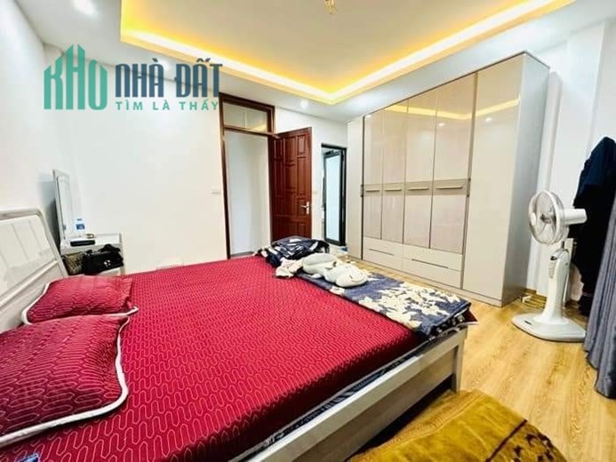 Bán gấp nhà Tôn Đức Thắng lô góc 20m ra ô tô Full nội thất 35m 5Tg MT 4,1m hơn 5 tỷ LHCC.