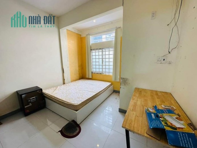 BÁN NHÀ HẺM ĐƯỜNG ĐINH TIÊN HOÀNG TỔNG DT50M2 GIÁ 2TY9 CÒN TL