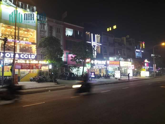 Hạ giá bán gấp nhà 2MT Nguyễn Ảnh Thủ, 3 lầu sân thượng, Quận 12