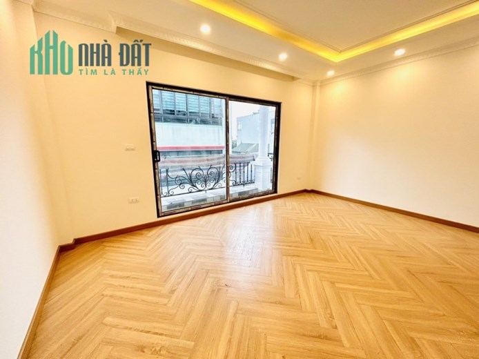Bán nhà Sài Đồng,Long Biên 7 tầng mới 66m,Mt5.1m,oto đua hơn 9 tỷ