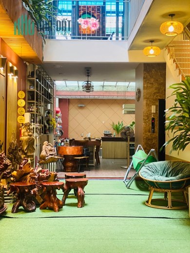 GẤP BÁN NHÀ mặt tiền đường hai làn xe D2 Tăng Nhơn Phú A ,TP Thủ Đức. Nhà siêu đẹp, Thuận tiện làm