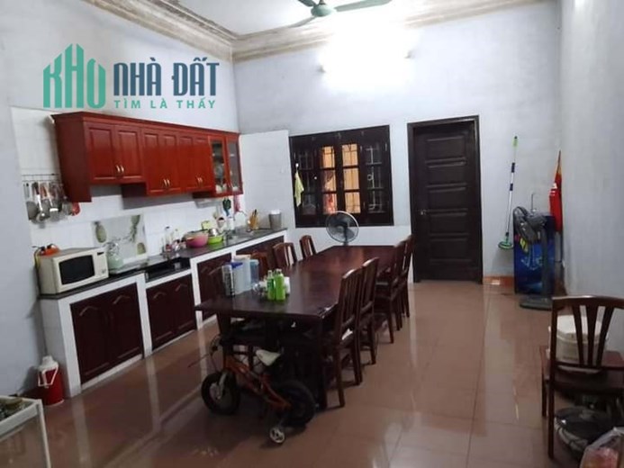 Bán Nhà Phố Nguyễn Khang 65/98m2 x 4 tầng, khu phân lô ô tô vào nhà, 4 phòng ngủ + sân trước sau,