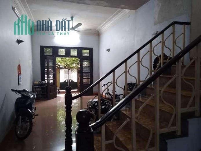 Bán Nhà Phố Nguyễn Khang 65/98m2 x 4 tầng, khu phân lô ô tô vào nhà, 4 phòng ngủ + sân trước sau,