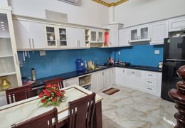 NHÀ  ĐƯỜNG SỐ TÂN QUY, QUẬN 7, 5.5X20M, ĐƯỜNG TRƯỚC NHÀ 10M, CÓ VỈA HÈ, 12 TỶ