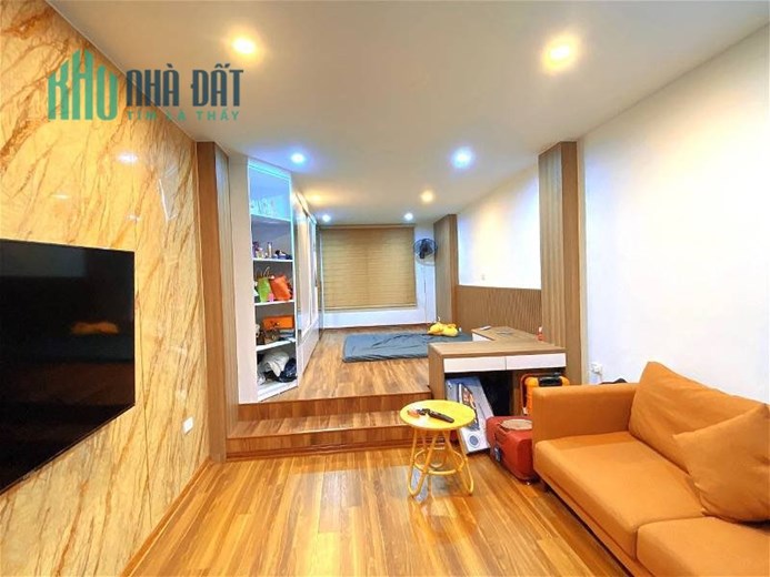 ĐỈNH CỦA ĐỈNH! Nhà Thái Hà 50m*8T thang máy chỉ 15 tỷ, KD đỉnh, gara, ngõ thông rộng.