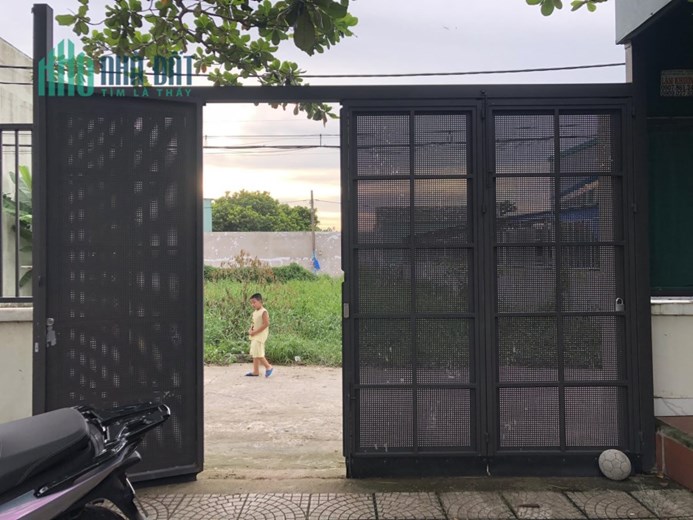 Nhà đường rộng diện tích lớn bến xe An Xương 12 x25 chỉ 4.7  tỷ  0931.972.686