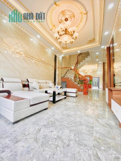 Bán Nhà 4 Tầng Hoàn Công 105m2 Hẻm 6m QL13 Hiệp Bình Phước 9.5 Tỷ
