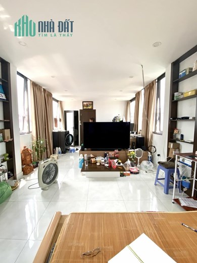 Bán nhà phố Láng Hạ, 2 thoáng, ngõ rộng, nhà đẹp, 60m, 4PN, 6.1 tỷ