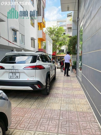Hẻm Nguyễn Đình Chiểu, QUẬN 3 - 64M2 - 6 TẦNG - 8PN- 8WC KHÉP KÍN- 17 tỷ 5