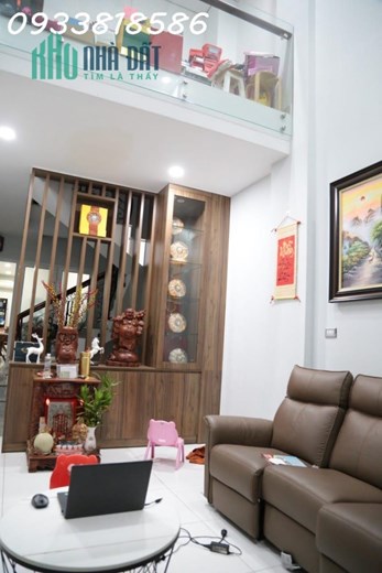 Hẻm Nguyễn Đình Chiểu, QUẬN 3 - 64M2 - 6 TẦNG - 8PN- 8WC KHÉP KÍN- 17 tỷ 5