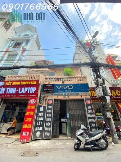 Bán Đất tặng nhà, mặt Phố Quan Nhân 65m x 3t, Giá hơn 10 tỷ.