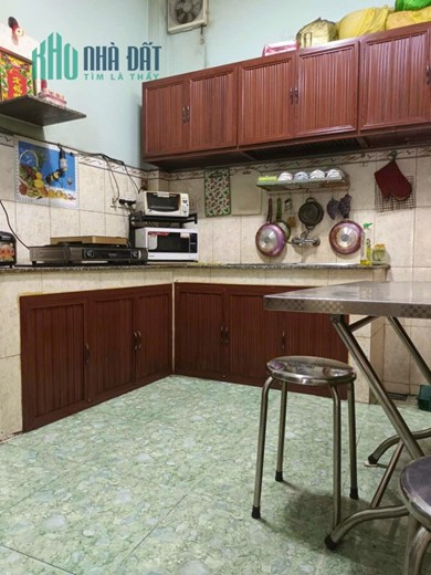 DO QUÁ CẦN TIỀN NÊN  BÁN GẤP  NHÀ MĂT TIỀN ĐƯỜNG HỒNG BÀNG PHƯỜNG 1, QUẬN ; DT;47m2 . XÂY DỰNG KIÊN
