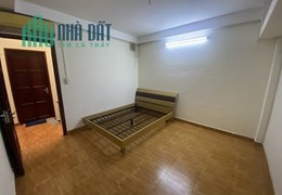 Còn trống 3 Phòng trọ ở 766/92/11 Cách Mạng Tháng 8, phường 5, Tân Bình