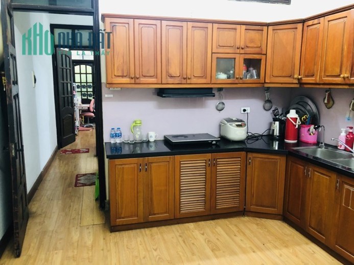 Bán nhà Vương Thừa Vũ 45m 4 tầng mặt tiền 4m ô tô tránh kinh doanh VP nhỉnh 8 tỷ 0975124520