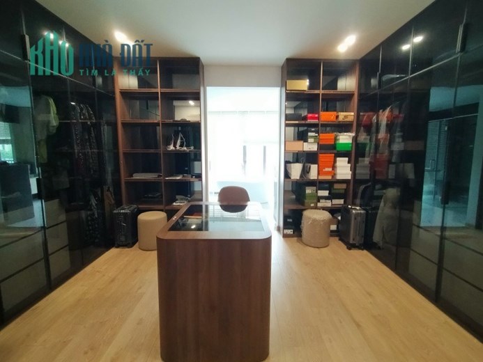 Nhà đẹp Dân xây P Tư Đình, ô tô, thang máy, full nội thất 5 sao, 97m2x 5T, MT 5.5m nhỉnh 18tỷ