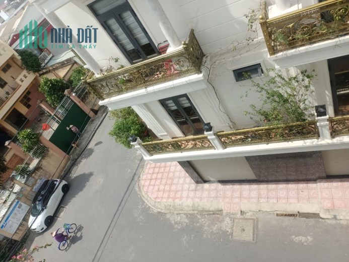 BÍNH TÂN -232M2- 5 TẦNG-NHÀ MỚI ĐẸP= GIÁ 9,2 TỶ-CÒN THƯƠNG LƯỢNG