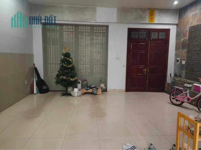 Chính chủ cần bán nhà xây mới Đường Đông Quan Nguyễn Khánh Toàn Cầu Giấy dt 34  m2 giá 5,2 tỷ