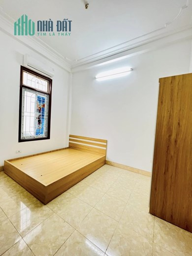 BÁN GẤP NHÀ MẶT PHỐ GIÁP BÁT, 55M2 GIÁ 5.7 TỶ.