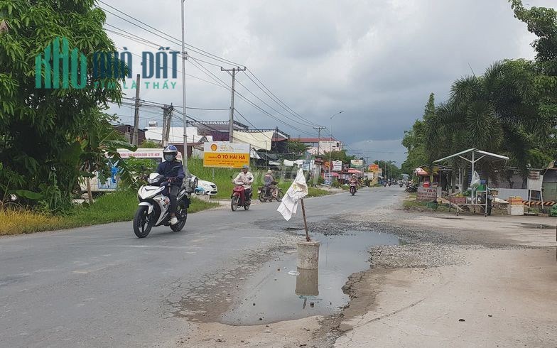 Chính Chủ Bán 420m2 Đất Sổ Hồng Riêng Mặt Tiền Nam Sông Hậu Giá Rẻ Duy Nhất