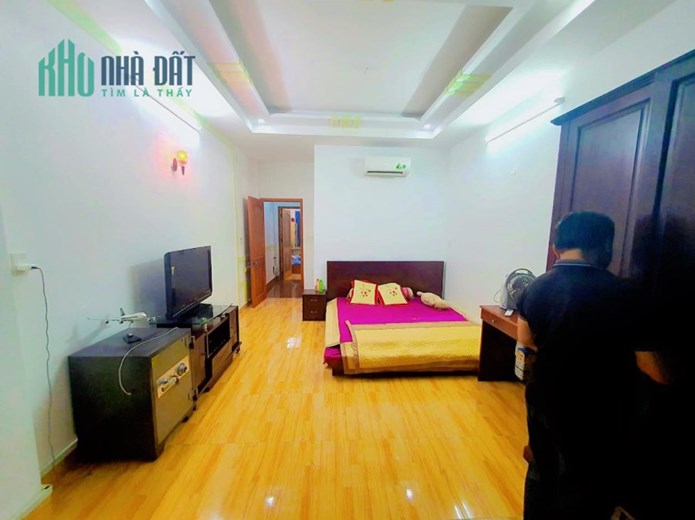Khu biệt thự Tân Chánh Hiệp 12, 4 tầng, 70m2,5 tỷ,xe hơi,shr