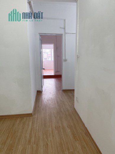 Bán căn hộ KĐT mới Nguyễn Khánh Toàn, Cầu Giấy. 36m2; giá 1 tỷ 7.