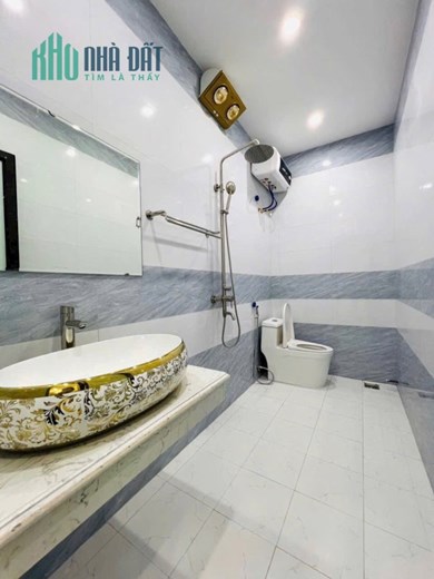 Mở bán 7 căn nhà xây độc lập tại Hồ Sen