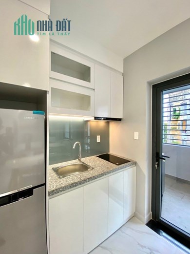 Cực Phẩm studio 60m2. - có ban công nhà nhiều ánh sáng