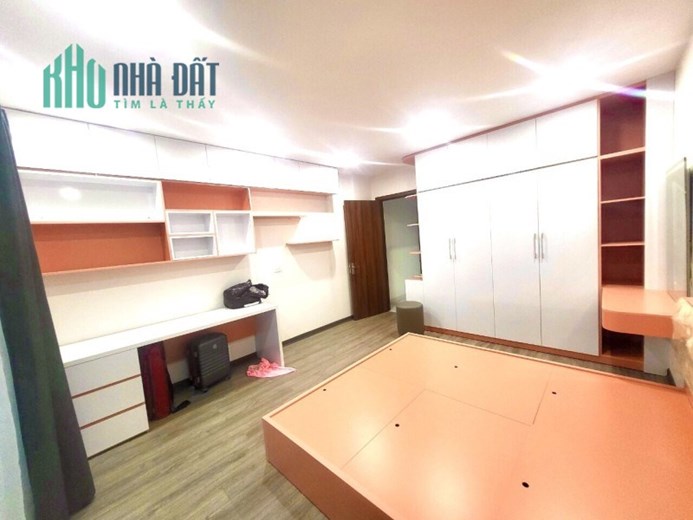 Bán nhà đường Vạn Phúc, Hà Đông. 35m2 x 5T. MT 4m. Ô TÔ ĐỖ CỬA. Hơn 5 Tỷ. 0968084286