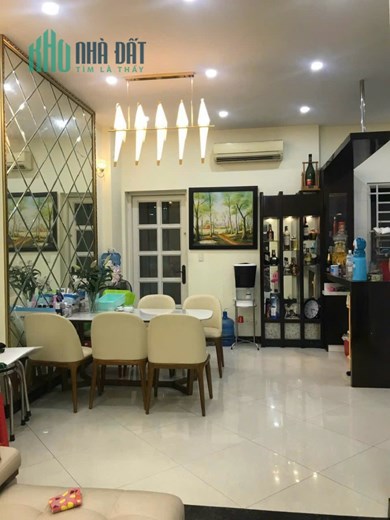 Bán nhà 3 Tầng. Mặt tiền khu bên sông. Hiệp Bình Chánh,6m x 20m. 120 m²