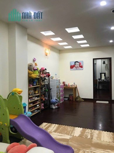 Bán nhà 3 Tầng. Mặt tiền khu bên sông. Hiệp Bình Chánh,6m x 20m. 120 m²