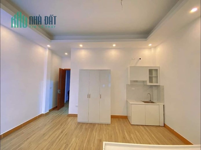 NHÀ ĐẸP NHẤT PHỐ GIẢI PHÓNG- CỰC GẦN Ô TÔ- NGÕ THÔNG TỨ TUNG- GẦN BÁCH KINH XÂY- TIỆN ÍCH NGẬP