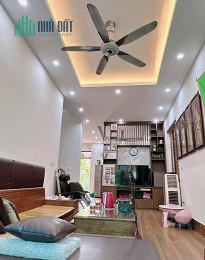 Khu vực hiếm nhà bán Trần Quý Kiên Cầu Giấy, phân lô, ô tô, vỉa hè 16 tỷ