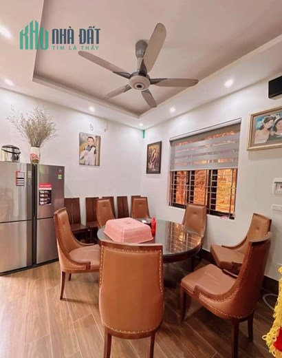 Khu vực hiếm nhà bán Trần Quý Kiên Cầu Giấy, phân lô, ô tô, vỉa hè 16 tỷ