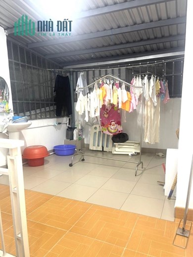 NGộp Thành Mỹ - Chợ Tân Bình - 38m2 - 3 tầng - HXH lắc đầu