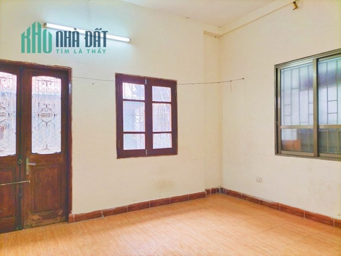 NGÕ THÔNG Ô TÔ -HOÀNG CẦU - HAI MẶT THOÁNG - 4PN - MT 5.2M - NỞ HẬU -KINH DOANH- CHỈ NHỈNH 8 TỶ