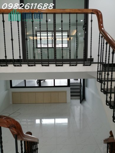 Chính chủ cần cho thuê mặt bằng làm văn phòng Đầu KĐT Phú Lương