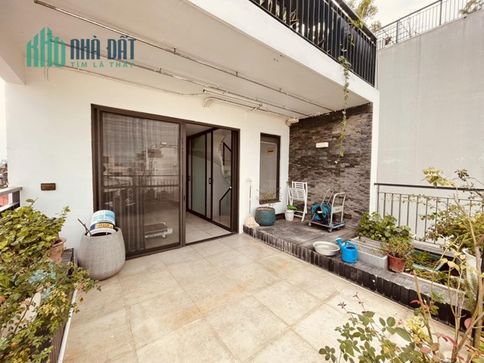 Bán nhà phố Võng Thị, ô tô tránh, kinh doanh, view hồ Tây, 8 tầng thang máy, 100m2, MT 6m