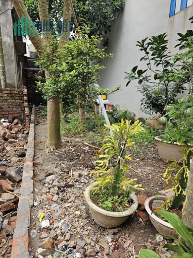 Vài trăm triệu lô đất giáp Thị Trấn Chúc Sơn 
- Diện tích: 39m 
- Đường thông thoáng. Ngay gần