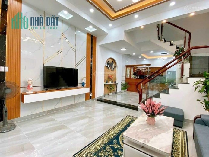 Bán nhà mặt tiền Nguyễn Oanh, 4x25m 1T 2L 11 tỷ HĐT 30 triệu/ tháng
