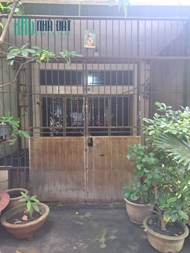 Hàng HOT! Nhà Nát muốn Sập Trường Chinh, 75m2, Hẻm 6m Khu Nhà Giàu - Chỉ 4 tỷ 65