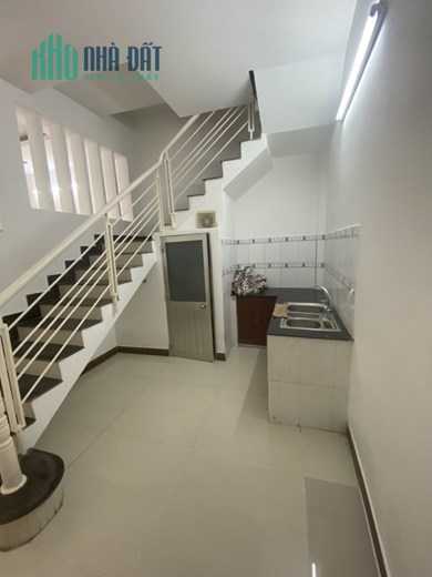 BÁN NHÀ BÙI QUANG LÀ PHƯỜNG 12 - NHÀ ĐẸP MỚI KENG DT48M2 - XE HƠI VÀO TẬN NHÀ - KHU NHÀ CAO TẦNG -