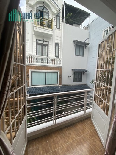 BÁN NHÀ BÙI QUANG LÀ PHƯỜNG 12 - NHÀ ĐẸP MỚI KENG DT48M2 - XE HƠI VÀO TẬN NHÀ - KHU NHÀ CAO TẦNG -