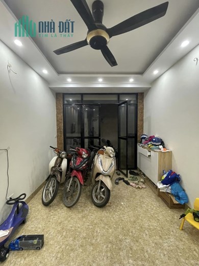 Bán nhà 63 Lê Đức Thọ 36m2, 4 tầng đẹp chủ tự xây gần ô tô ở ngay chỉ hơn 3 tỷ