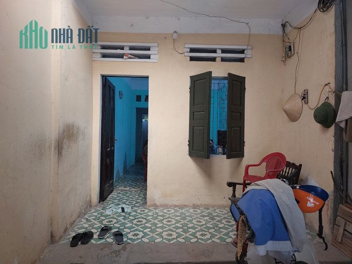 Bán đất tặng nhà C4, ô tô nhỏ, 25m2, 6m, 2.25 tỷ, Cổ Nhuế, Từ Liêm.