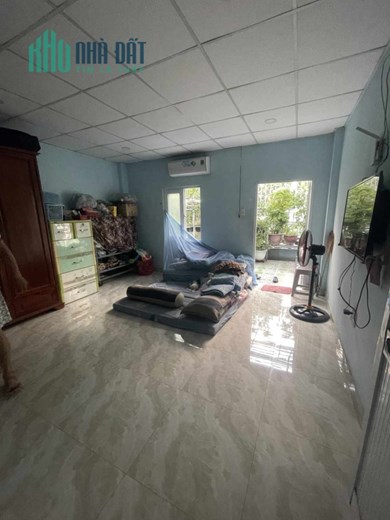 Bán nhà Bà Điểm Nguyễn ảnh Thủ 4.5 x17 lầu trệt chỉ 3,2 tỷ 0931972686