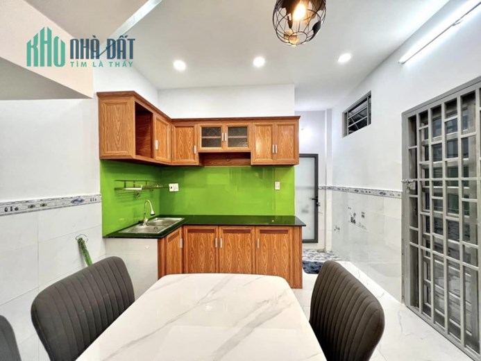 Nhà mới Bình Thạnh, xe tải tới nhà, 4 tầng BTCT, vào ở ngay, nhỉnh 8 tỷ