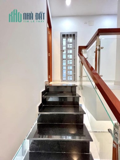 Nhà mới Bình Thạnh, xe tải tới nhà, 4 tầng BTCT, vào ở ngay, nhỉnh 8 tỷ