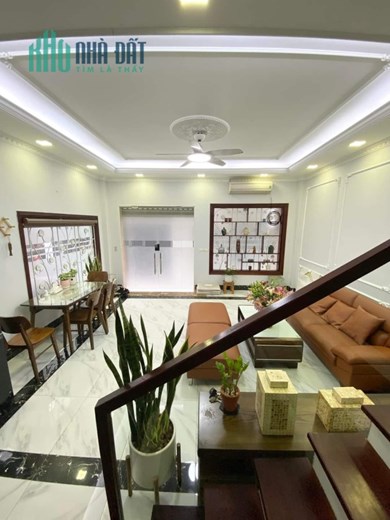 BÁN NHÀ MẶT NGÕ PHỐ BẠCH MAI. DT 86MX4T LÔ GÓC CÁCH MẶT PHỐ BẠCH MAI 20M