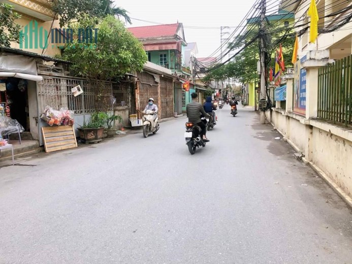 Ban dat Tan Tay Do 90m, duong 15m, gia 6.2 ty.
Lh em để gặp chính chủ :0961570101