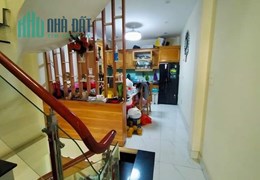 Bán nhà 64m PHÚ Viên,Bồ Đề, LONG BIÊN ,  nhỉnh 4,2 TỶ,oto,KD